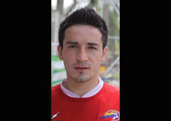 Manuel Saldarriaga - Nombre: Camilo Gómez. Posición: lateral. Edad: 26 años, Bogotá. Ha jugado el Mundial.