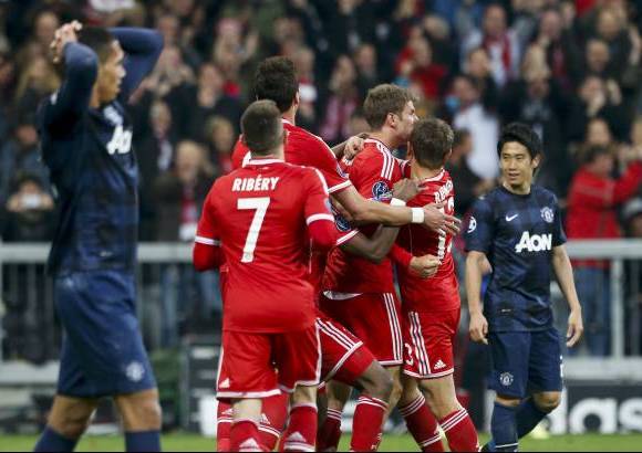 Reuters - El actual monarca de la Liga cumpli&#243; con su papel de favorito y elimin&#243; al United, que perdi&#243; la &#250;nica posibilidad que ten&#237;a de lograr un t&#237;tulo en una p&#233;sima temporada.