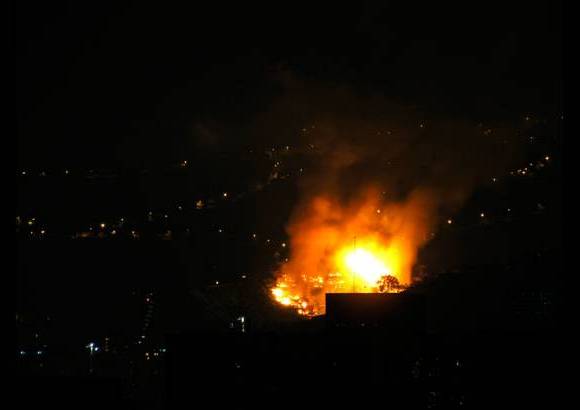 Carlos Alberto Monta&#241;ez Zapata - En el incendio 80 casas quedaron destruidas.
