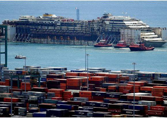 AFP - Despu&#233;s, el Concordia ser&#225; trasladado al astillero de Sampierdarena, siempre dentro del puerto de G&#233;nova, donde ser&#225; desguazado.
