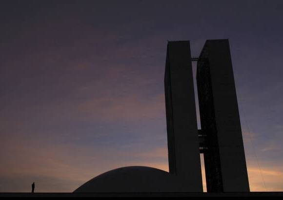 Foto Reuters - Edificio del Congreso de Brasil.