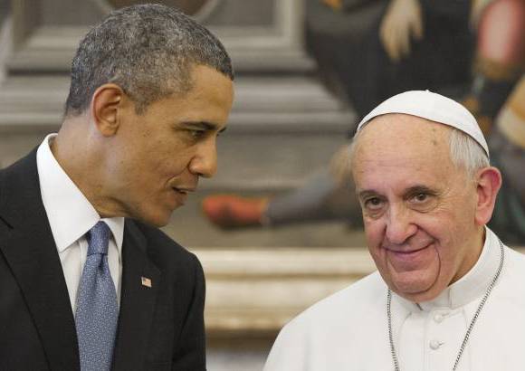 AFP - El papa Francisco y el presidente Obama abordaron en su reunión la reforma migratoria en Estados Unidos y otros temas como la defensa de la vida y la objeción de conciencia, informó la oficina de prensa del Vaticano.