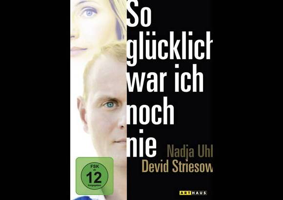 So glüclich war ich noch nie - Nunca había sido tan feliz (Alemania, 2009) - Película escrita y dirigida por Alexander Adolph. Explora la autosugestión como una forma de soportar la vida en épocas de crisis, sin mentiras piadosas, sin embellecer la realidad. Así vive Frank Knöpfel, que se hace pasar por un hombre de negocios, un mafioso, un especialista de la bolsa o un agente inmobiliario, según le convenga.