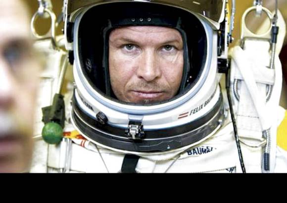 Foto Cortes&#237;a Misi&#243;n Stratos Red Bull - Felix Baumgartner, paraca&#237;dista y piloto austriaco de 43 a&#241;os.