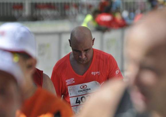 Esteban Jaramillo y Sebasti&#225;n Salazar - M&#225;s de 10 mil competidores se dieron cita en esta hist&#243;rica cita deportiva que se corr&#237;a en las modalidades de 5, 10, 21 y 42 kil&#243;metros.