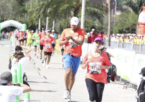 Esteban Jaramillo y Sebasti&#225;n Salazar - M&#225;s de 10 mil competidores se dieron cita en esta hist&#243;rica cita deportiva que se corr&#237;a en las modalidades de 5, 10, 21 y 42 kil&#243;metros.