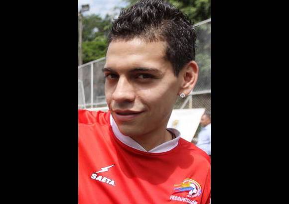 Manuel Saldarriaga - Nombre: Jorge Cuervo. Posición: lateral. Edad: 22 años, Antioquia. Debuta en el Mundial.