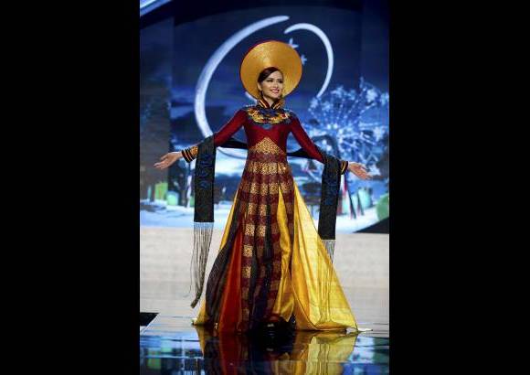 Reuters - Miss Vietnam, Diem Huong Luu.