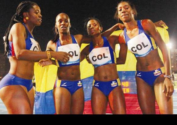 - Las damas de la posta de 4x400 también celebraron su medalla de oro para Colombia.