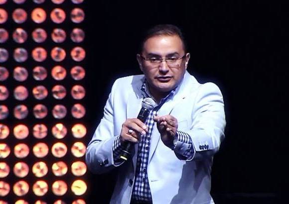 - Pastor Orlando Castañeda, pastor y conferencista de Misión Carismática Internacional Colombia, junto a su esposa Jimena Castañeda hacen parte del grupo principal de pastores y coordinan la visión en el país de Venezuela.