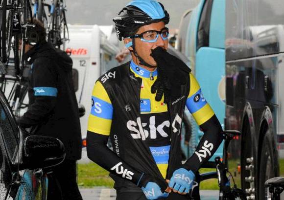 - Henao fue primero en la tercera etapa por delante de su compatriota Carlos Alberto Betancur (Ag2r).