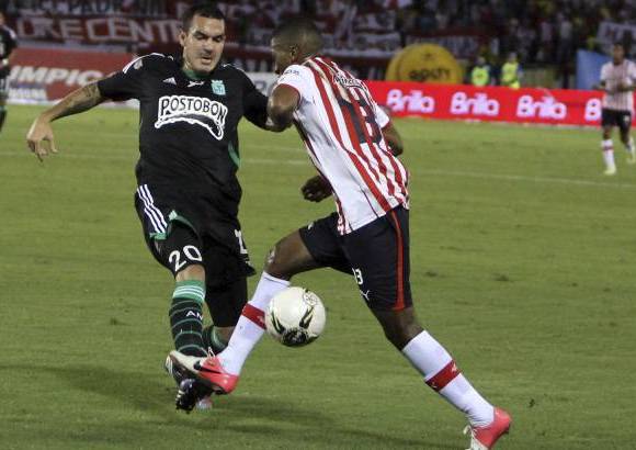 Colprensa - Nacional se tambalea tras derrota en Barranquilla. Junior venci&#243; al equipo verdolaga por la m&#237;nima diferencia.