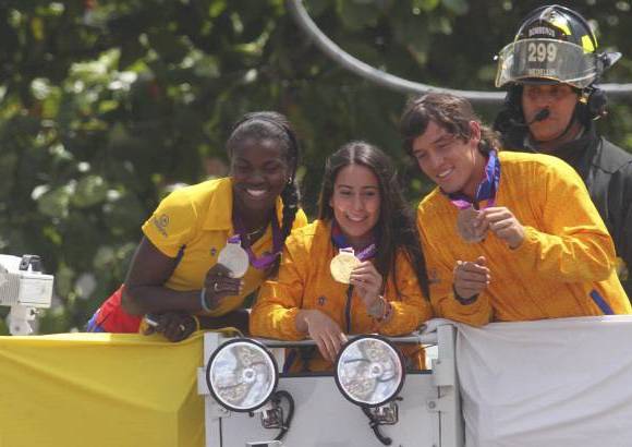 Hernán Vanegas - Caterine Ibargüen, Mariana Pajón y Carlos Mario Oquendo.