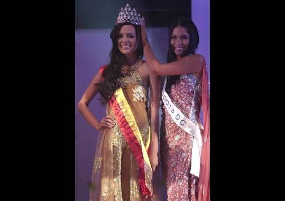 Colprensa - Eran seis las candidatas que aspiraban a representar a Bogotá en el Concurso Nacional de Belleza, que se realizará en noviembre en Cartagena.