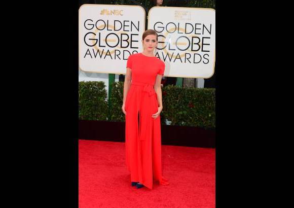 AFP - Emma Watson/Dise&#241;ador: Dior. Los Globos de Oro dejaron una alfombra roja con vestidos que se destacaron y colores que predominaron como el rojo y el negro. La elegancia y la naturalidad marcaron los premios que tuvieron ganadores en el dise&#241;o y causaron sorpresa.