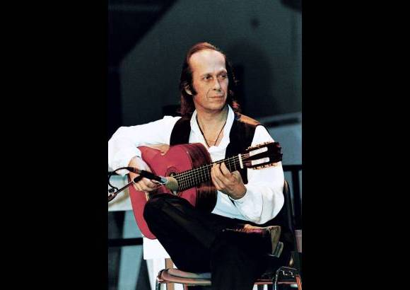 AFP - Entre sus m&#225;s importantes reconocimientos se destaca el Grammy al mejor &#225;lbum flamenco obtenido en 2004.
