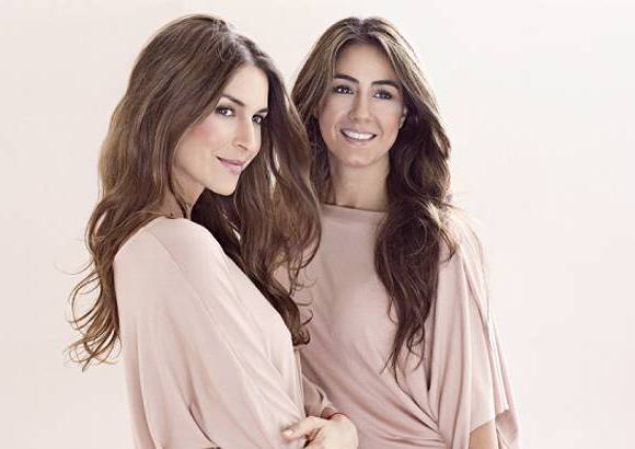 Cortesía - La colección está compuesta de 43 prendas y 7 accesorios. Serán siluetas cómodas, relajadas y femeninas.