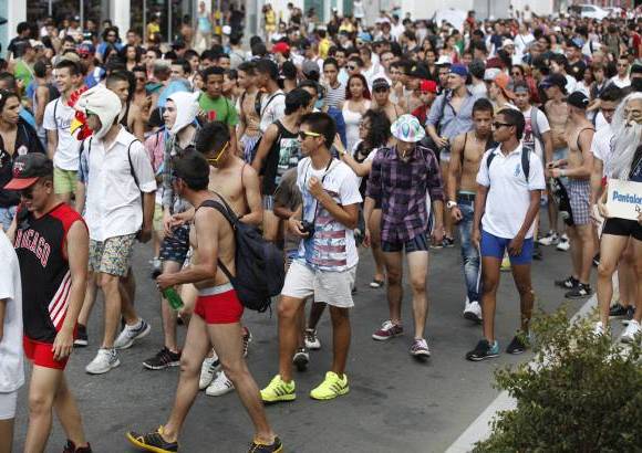 Manuel Saldarriaga - En Medell&#237;n se realiz&#243; el D&#237;a sin pantalones, que seg&#250;n sus organizadores se trat&#243; de una marcha para defender la libertad de expresi&#243;n.
