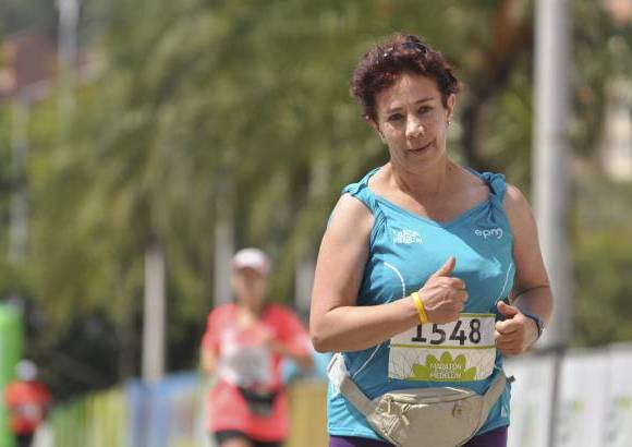 Esteban Jaramillo y Sebasti&#225;n Salazar - M&#225;s de 10 mil competidores se dieron cita en esta hist&#243;rica cita deportiva que se corr&#237;a en las modalidades de 5, 10, 21 y 42 kil&#243;metros.