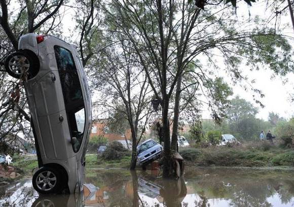 AFP - As&#237; de fuertes fueron las inundaciones en Grabels, Francia, cerca de Montpellier.