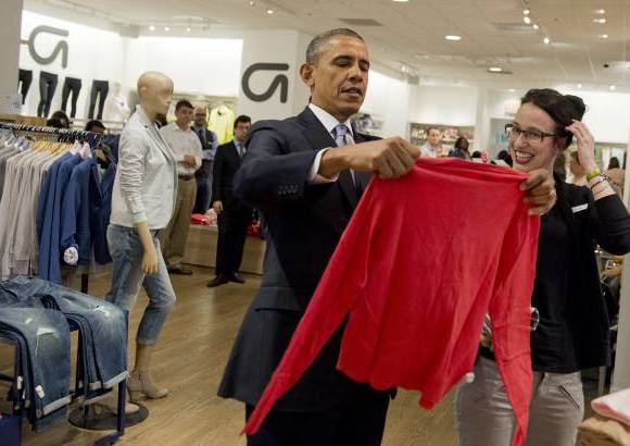AFP - Barack Obama estuvo de compras esta semana en una tienda Gap de Nueva York.