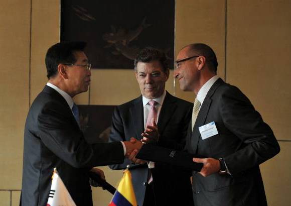 - Colombia recibi&#243; este jueves el grado de cooperaci&#243;n estrat&#233;gica por parte de Corea del Sur. El anuncio lo hizo el propio mandatario de ese pa&#237;s, Lee Muyung-bak.