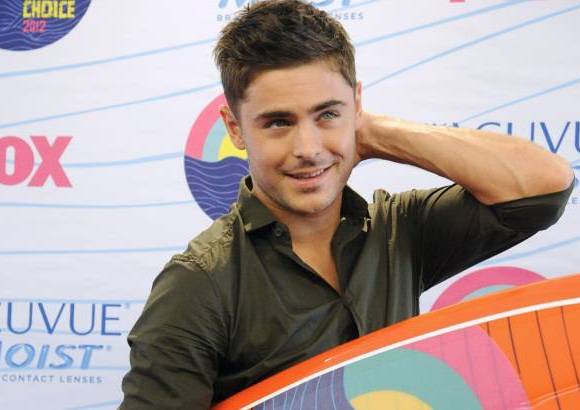 - Zac Efron ganó al mejor actor de drama y a la mejor película de drama por The Lucky One.