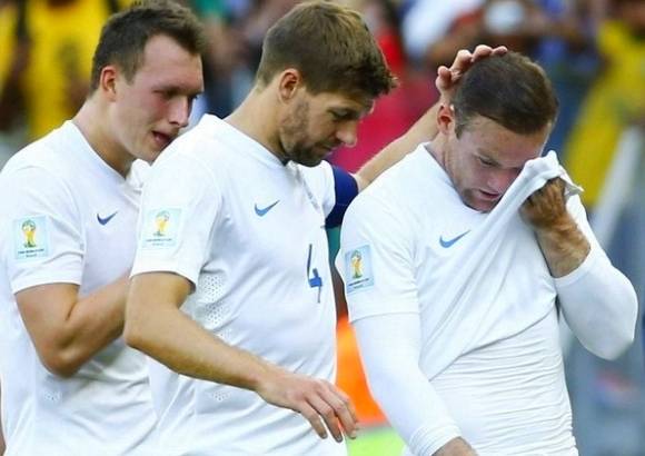 - Inglaterra fue otro de los grandes que quedó en deuda.