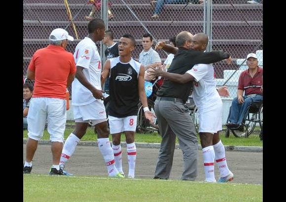 Colprensa - Am&#233;rica super&#243; por 1-4 al Tolima en el Manuel Murillo Toro.