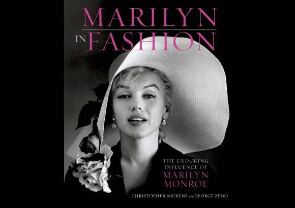 AP - Foto de la portada del libro publicado por la prensa de carrera, Marilyn en la moda: la duradera influencia de Marilyn Monroe, de Christopher George Nickens y George Zen&#243;n.