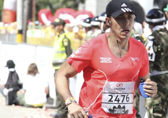 Esteban Jaramillo y Sebasti&#225;n Salazar - M&#225;s de 10 mil competidores se dieron cita en esta hist&#243;rica cita deportiva que se corr&#237;a en las modalidades de 5, 10, 21 y 42 kil&#243;metros.