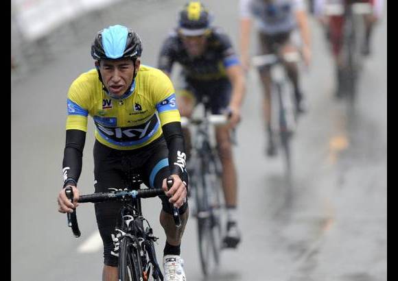 - Por su parte, Henao consider&#243; que los &#233;xitos que est&#225;n logrando los corredores de su pa&#237;s en la Vuelta al Pa&#237;s Vasco &quot;son buenos para Colombia&quot;.