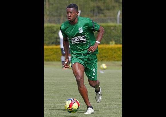 Julio C&#233;sar Herrera - &#211;scar Murillo le aporta seguridad en defensa a Nacional y apoya el ataque en la pelota quieta.