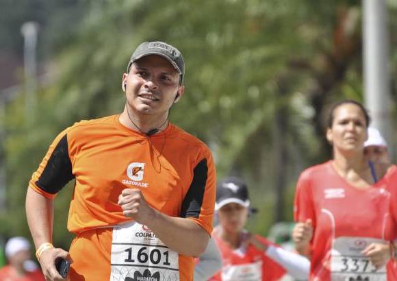 Esteban Jaramillo y Sebasti&#225;n Salazar - M&#225;s de 10 mil competidores se dieron cita en esta hist&#243;rica cita deportiva que se corr&#237;a en las modalidades de 5, 10, 21 y 42 kil&#243;metros.