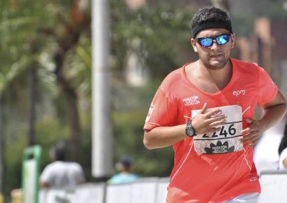 Esteban Jaramillo y Sebasti&#225;n Salazar - M&#225;s de 10 mil competidores se dieron cita en esta hist&#243;rica cita deportiva que se corr&#237;a en las modalidades de 5, 10, 21 y 42 kil&#243;metros.