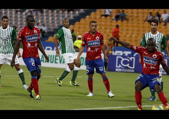 HENRY AGUDELO - Nacional baj&#243; el ritmo en el segundo tiempo y le cedi&#243; el bal&#243;n al Pasto.