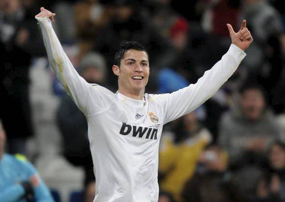 - Cristiano Ronaldo es el segundo jugador más cotizado, con 100 millones de euros, de la Liga de Campeones y jugará el 3 de abril con Real Madrid.