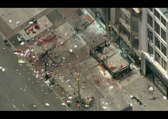 REUTERS - Las detonaciones tuvieron lugar más de cinco horas después del inicio de la carrera, cuando la mayoría de los principales atletas ya habían completado el recorrido.