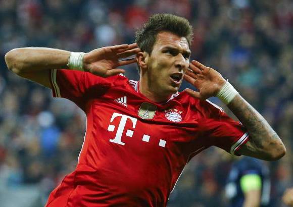 Reuters - Mario Mandzukic igual&#243; a los 59 de cabeza.
