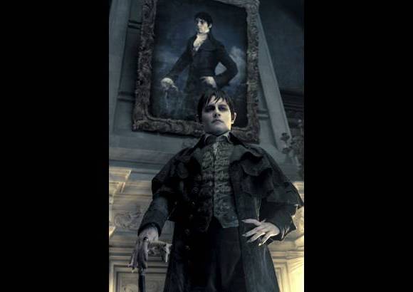 AP - Depp, quien interpreta a Barnabas Collins, le insisti&#243; a Burton para que su personaje fuera un vampiro cl&#225;sico.