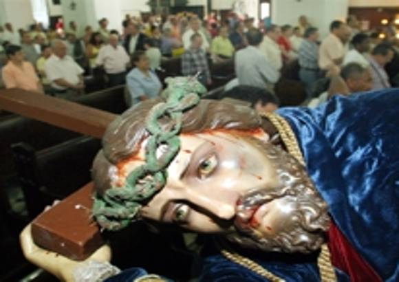 Julio C&#233;sar Herrera - Los fieles celebraron la canonizaci&#243;n de la Madre Laura en Jeric&#243;.