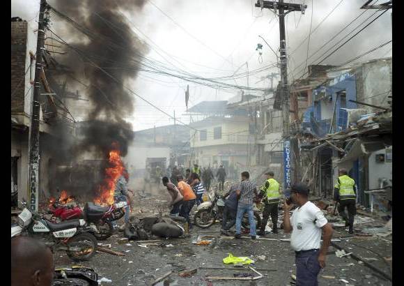 Reuters - "Vamos a convocar una marcha de la población para rechazar este atentado terrorista", dijo el alcalde de la localidad, Víctor Gallo.