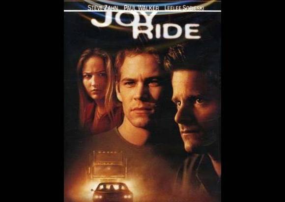 Cortes&#237;a - Nunca juegues con extra&#241;os fue una pel&#237;cula de 2001.