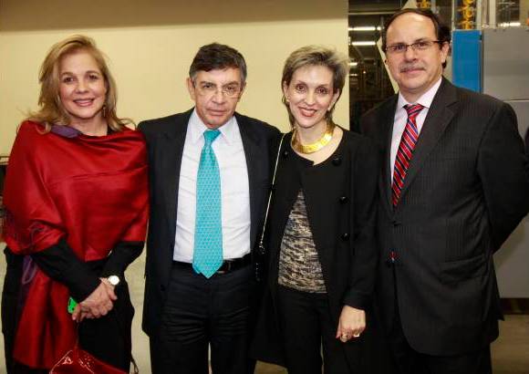 Edwin Bustamante Restrepo - La gerente del periódico El País de Cali, María Elvira Domínguez, Ramiro Valencia, Ana Lucía Franco y Luis Miguel de Bedout.
