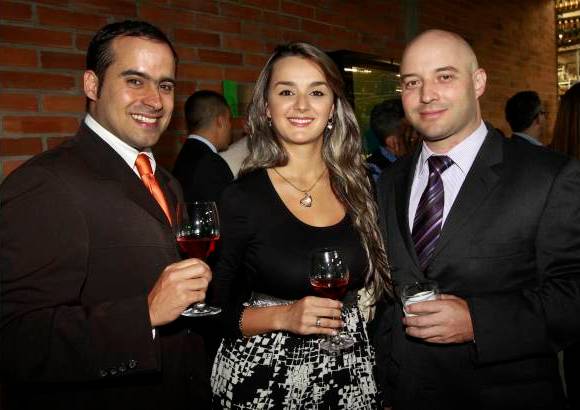 Edwin Bustamante Restrepo - Juan Sebastián Jaramillo, Sandra Botero y Nicolás Mejía.