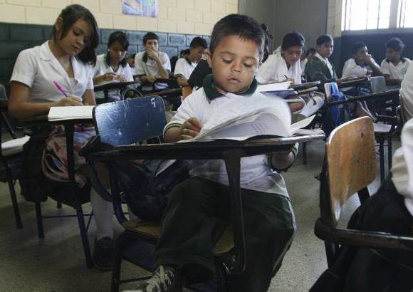 Foto Robinson Sáenz - Hace 3 años Brayan estaba en noveno grado y soñaba con terminar la secundaria.