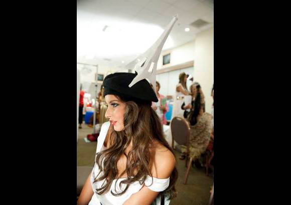Reuters - Las candidatas ya tuvieron su primera competici&#243;n en traje artesanal o t&#237;pico.
