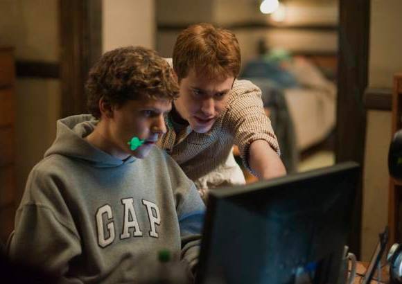 AP - Jesse Eisenberg encarn&#243; al creador de Facebook en The Social Network.