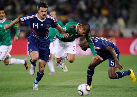 AP - Francia tiene un punto y dos goles en contra y Sudáfrica una unidad y tres goles recibidos.