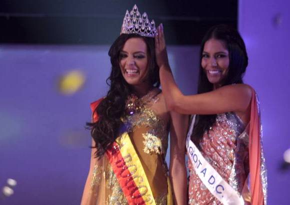 Foto Christian Castillo- Colprensa - Loly Fuentes fue elegida en la noche del martes como Señorita Bogotá 2012.